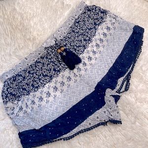 Boho Trim Bottom Tassel Shorts Blue Medium